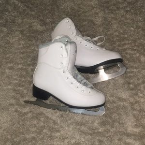 soft skate by jackson